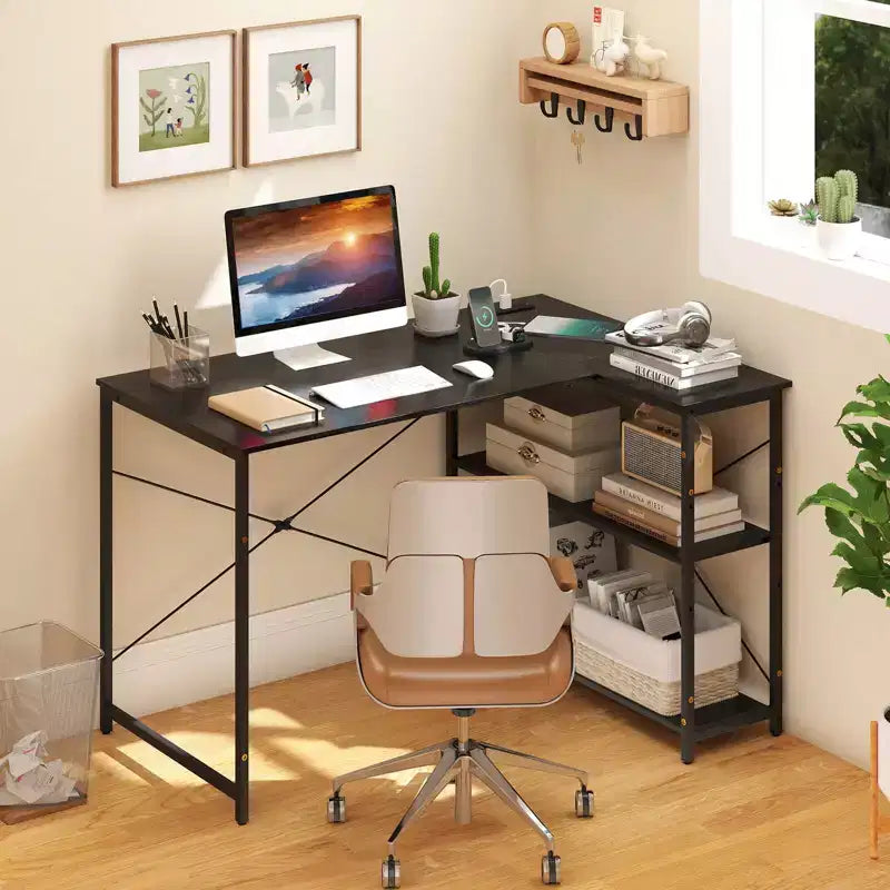 Bureau d'angle avec prises de courant Étagère réglable Cadre métallique robuste Marron/Blanc/Noir