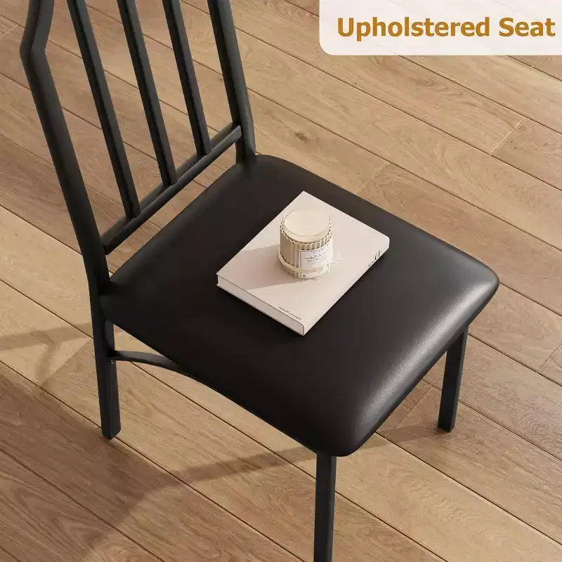 Table à manger et 4 chaises – Ensemble compact 5 pièces table et chaises de cuisine avec design chanfreiné, marron rustique
